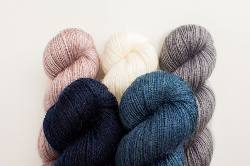 Lacegarn: Colour Theory (Tuch 4)