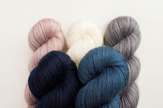 Lacegarn: Colour Theory (Tuch 4)