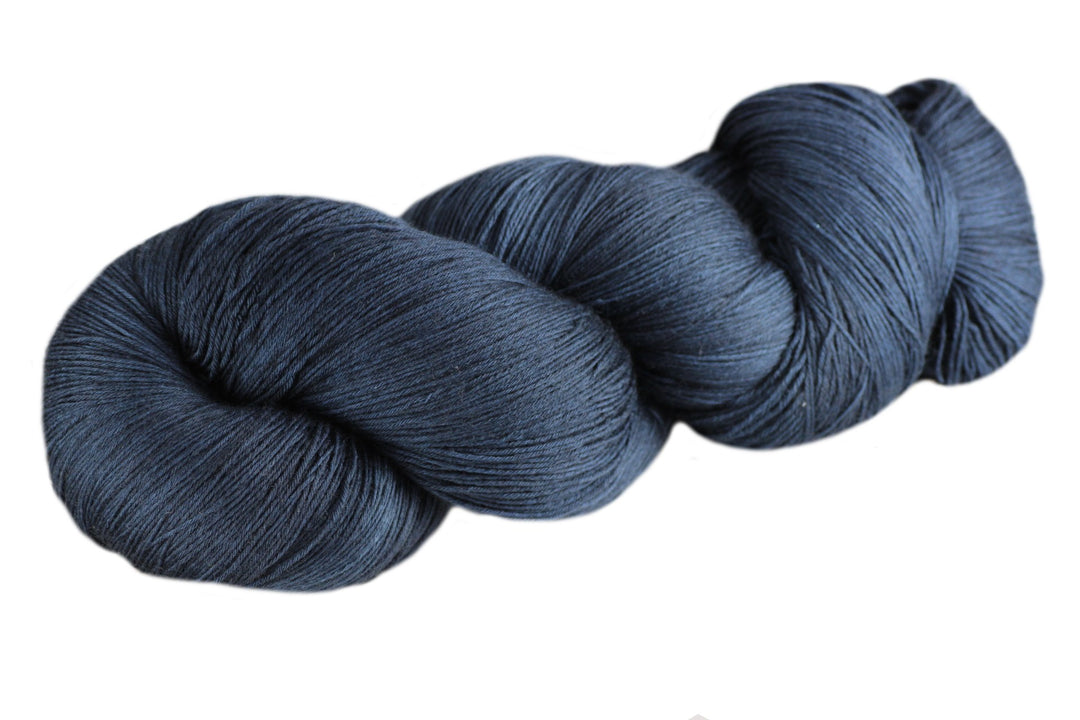 Lace yarn: 26 Fe
