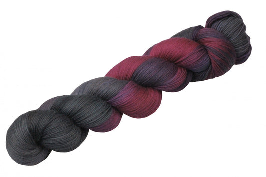 Twin: bewitched and betrayed (regular)