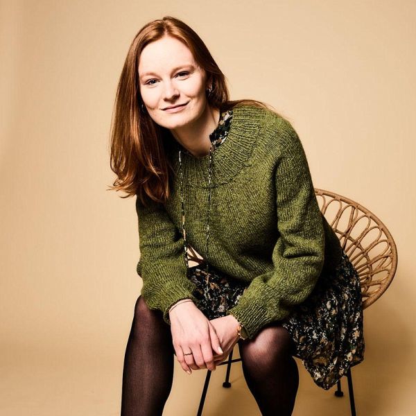 Easy Knits - Pullover: Ganz einfaches Strickvergnügen ohne Zusammennähen