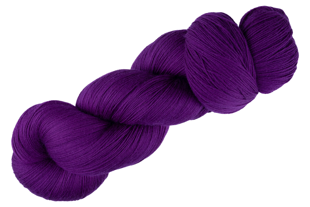 Lace yarn: Lilac bush