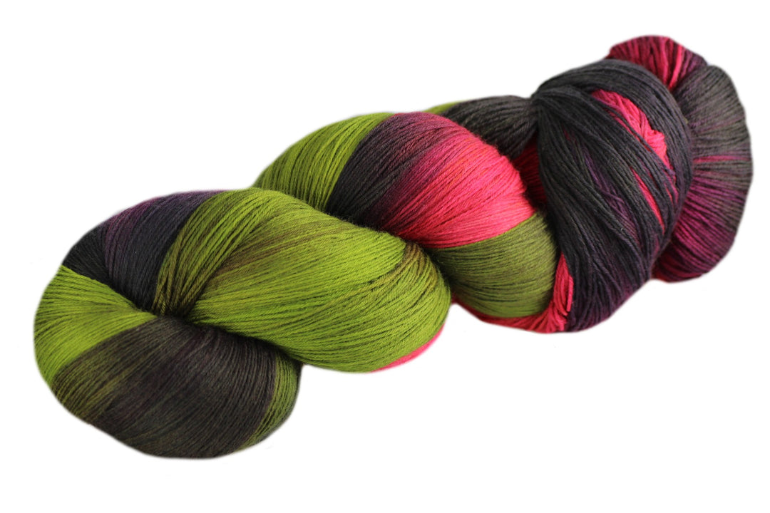 Lacegarn: Mouse Ballet on the Meadow