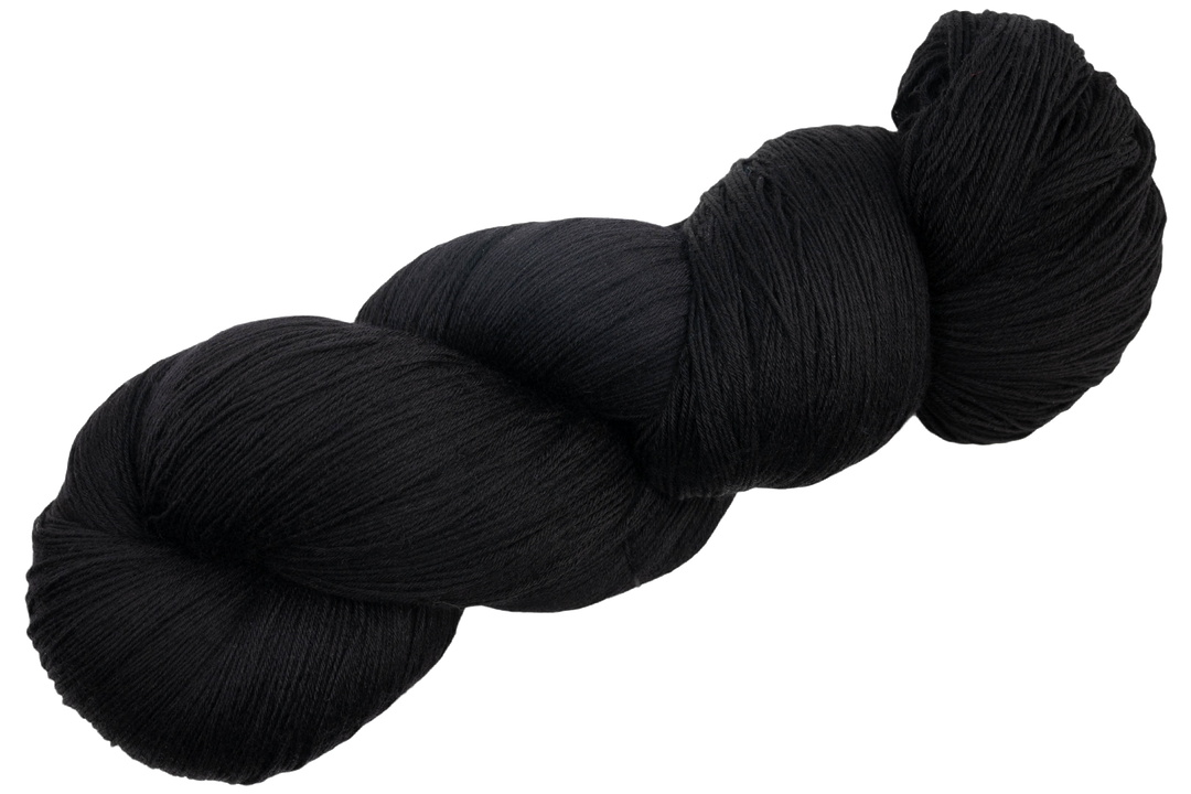 Lace yarn: Black