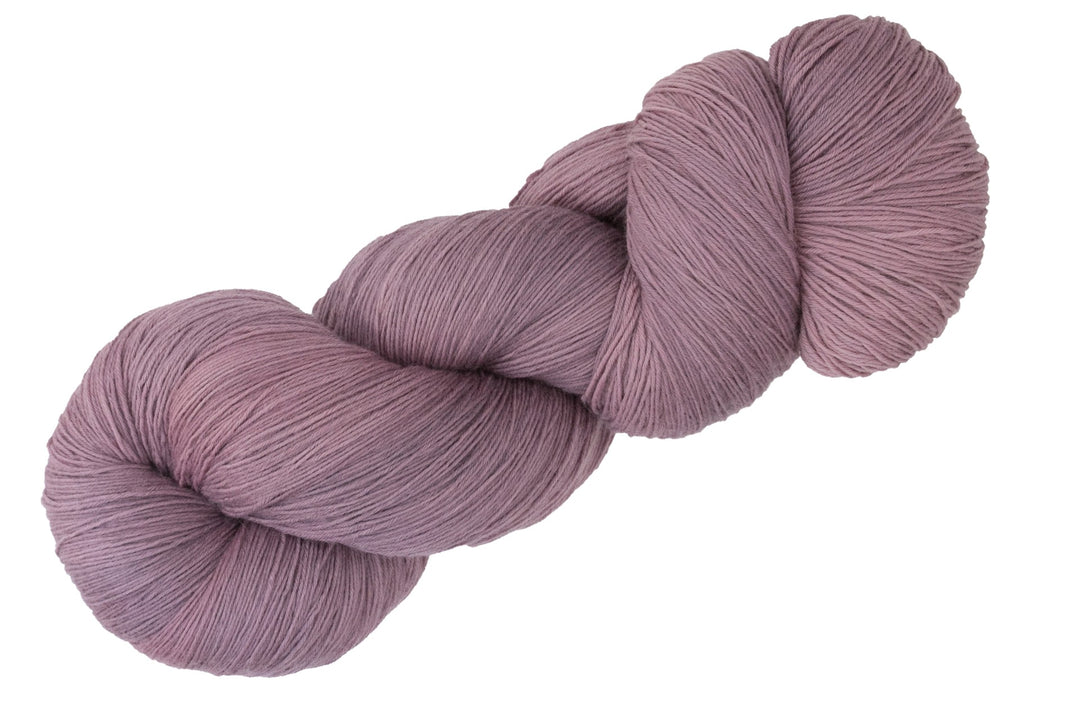 Lace yarn: romantic